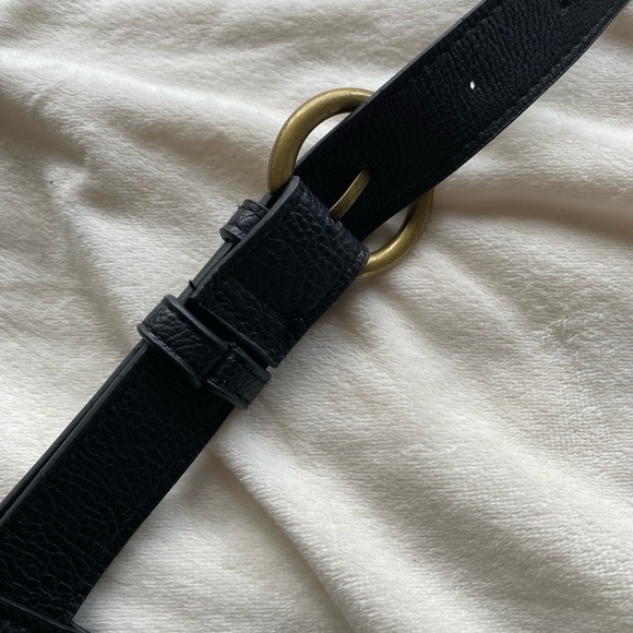 Universal Thread Black Adjustable Crossbody Bag - Picture 8 of 12